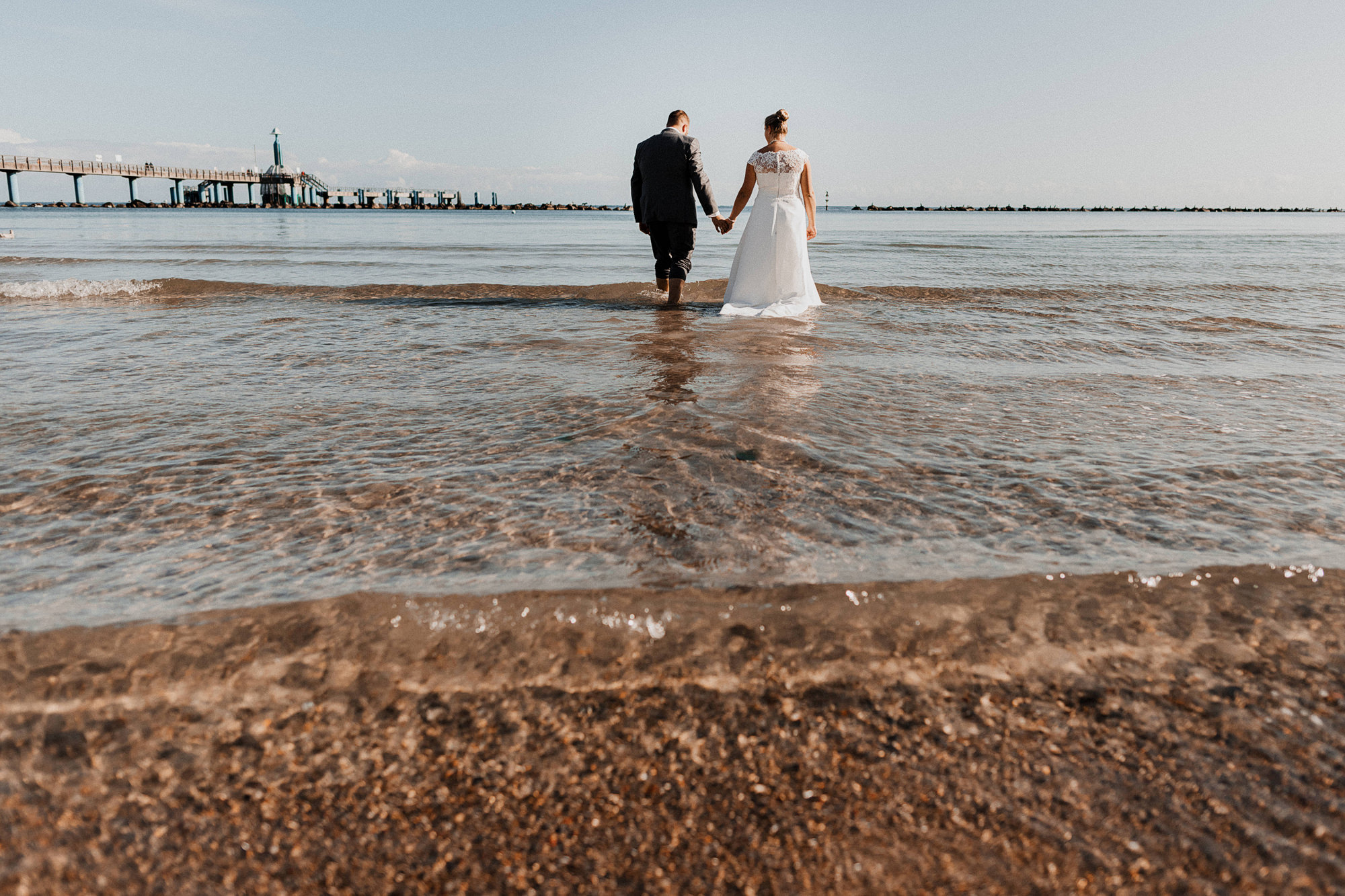 Brautpaarshooting in Warnemuende - After Wedding Fotografie in Rostock - bucht ein Paarshooting an der Ostsee