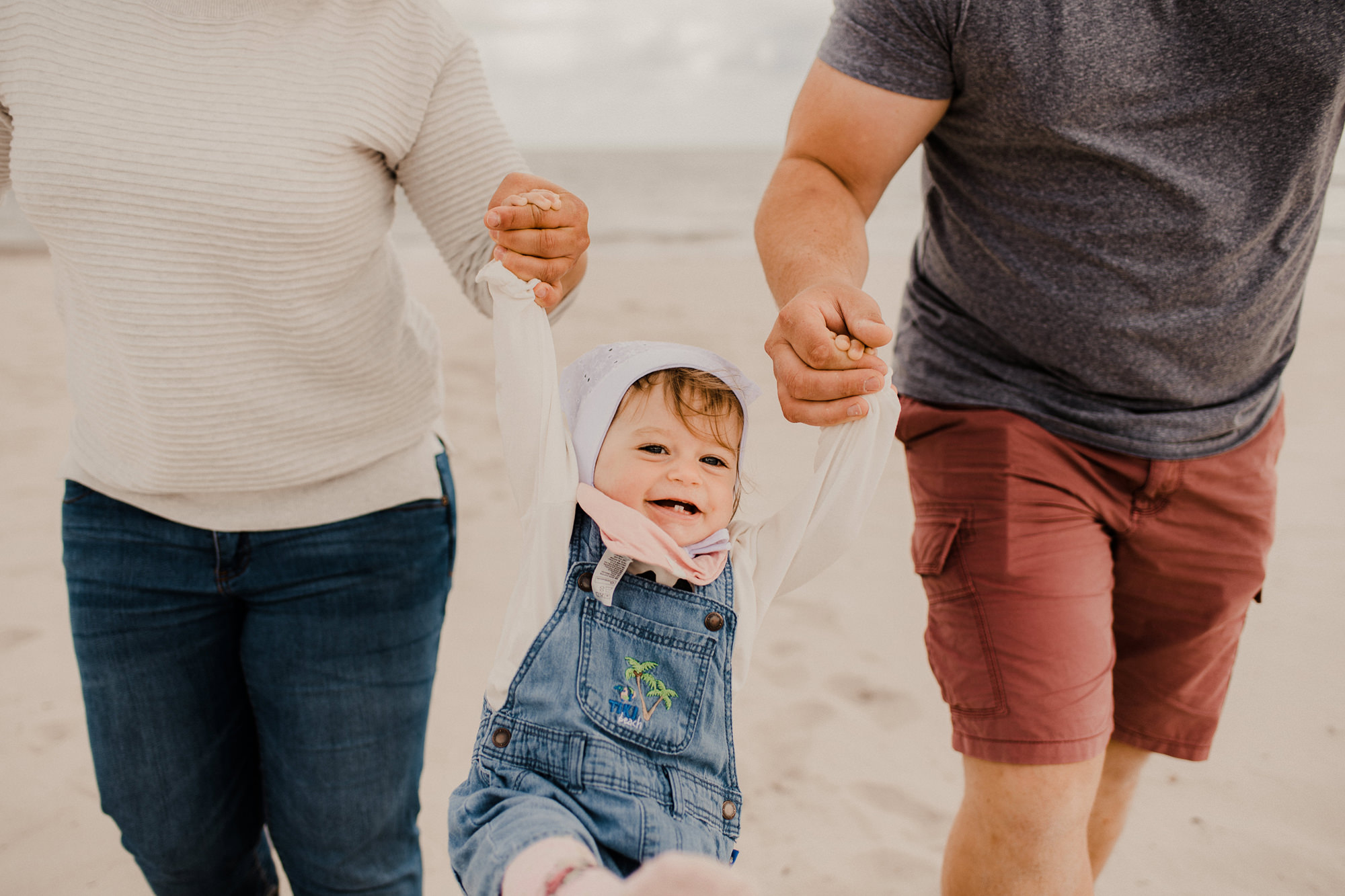Babyshooting am Strand - Ostsee - Familienfotos - Zingst - Fischland Darß - Urlaub Prerow